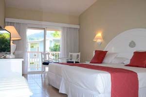 standard rooms with sea views at the PlayaBachata Resort a